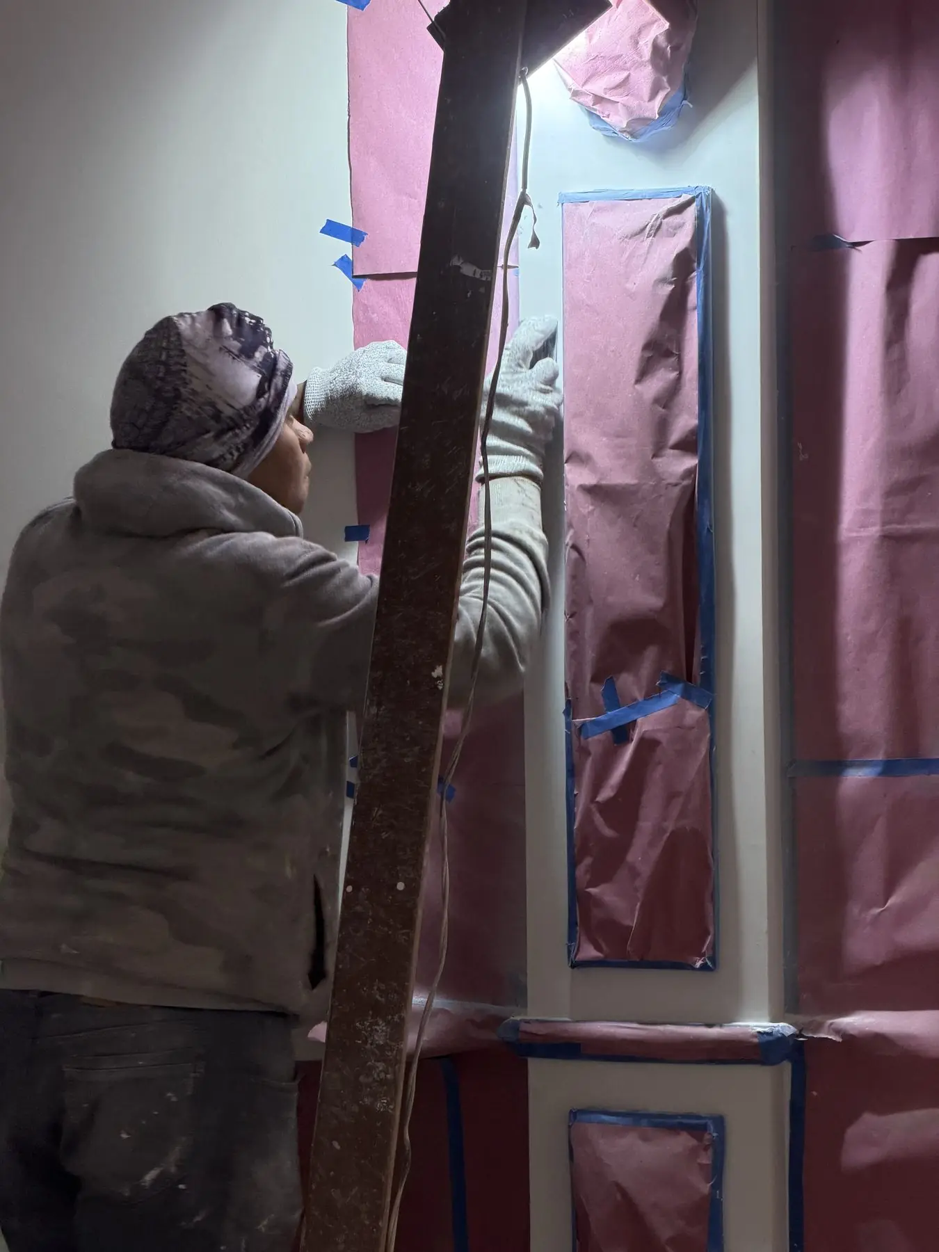 Protección de muros durante trabajos de acabado
